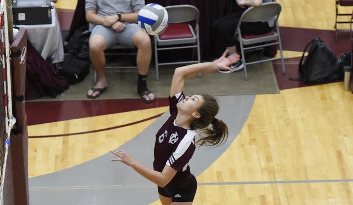 On Saturday afternoon, the Vassar College women's volleyball team (7-4) rallied from two sets down to notch a 19-25, 23-25, 25-23, 25-18, 15-13 victory over host Hunter (7-2)