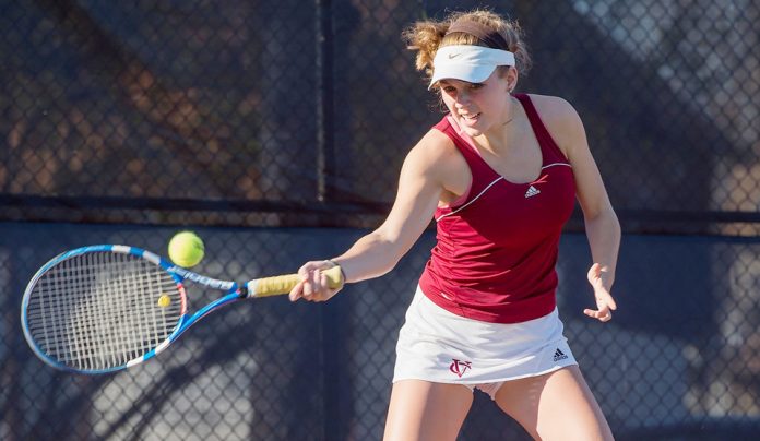 The Vassar College women’s tennis team concluded the season-opening Vassar Scramble on Sunday at the Josselyn Tennis Courts.