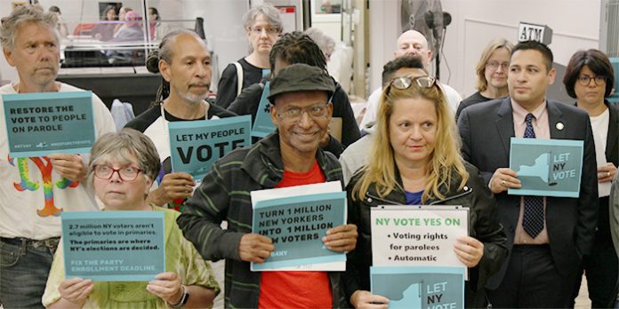 Community activists, voters’ rights organizations and elected officials rallied in the City of Newburgh, Thursday, urging the community to contact their state representatives to pass two pieces of voter’s rights legislation regarding automatic voter registration and the right to vote for paroled felons.