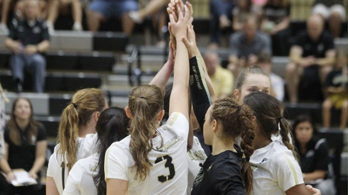 The Army West Point volleyball team snapped a three-game skid with a 3-1 victory at Holy Cross on Saturday.