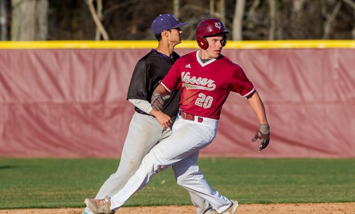 The weather was freezing, but the Vassar baseball team lit up the scoreboard with five Brewers recording a multi-hit game against Rivier on Saturday morning. Photo: C. Stockton