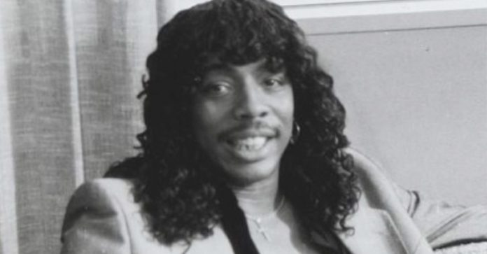 Singer Rick James from a 1984 episode of Lifestyles of the Rich and Famous. A new lawsuit filed against James’ estate claims he raped a woman 41 years ago. Photo: Leach Entertainment Features / Wikimedia Commons