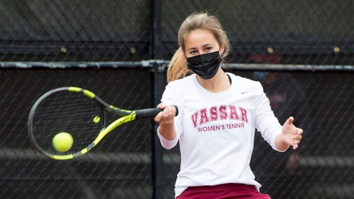 The Vassar women’s tennis team shouldered a tough loss at Skidmore in Liberty League action. Pictured above Vassar’s Nicole Pihlstrom.