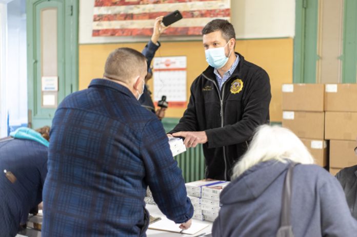 County Executive Pat Ryan delivered over 500 rapid at-home COVID-19 test kits last week at the Andy Murphy Neighborhood Center in Midtown Kingston to city residents.
