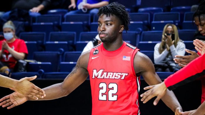 The Marist men’s basketball team battled from behind but in the end fell short against the Quinnipiac Bobcats, in a Metro Atlantic Conference matchup Friday night. Pictured above, Marist Noah Harris.