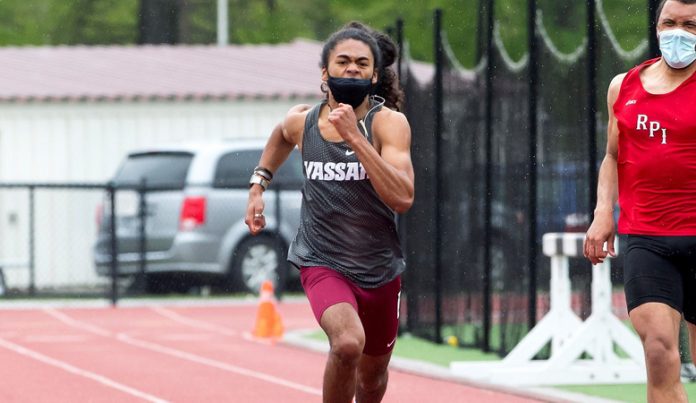 Vassar opened with the 4x100 relay with the group of Sam Lytel, Darnell Worley (pictured), Ryan Mazurkiewicz, and Tucker Quinlan, taking fourth after finishing at 45.34. Photo: Carlisle Stockton