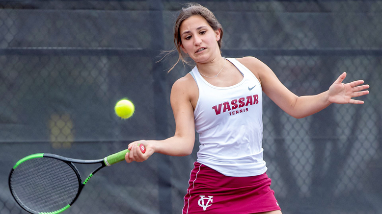 Women's Tennis Begins Fall Season at Vassar Invitational - Connecticut  College