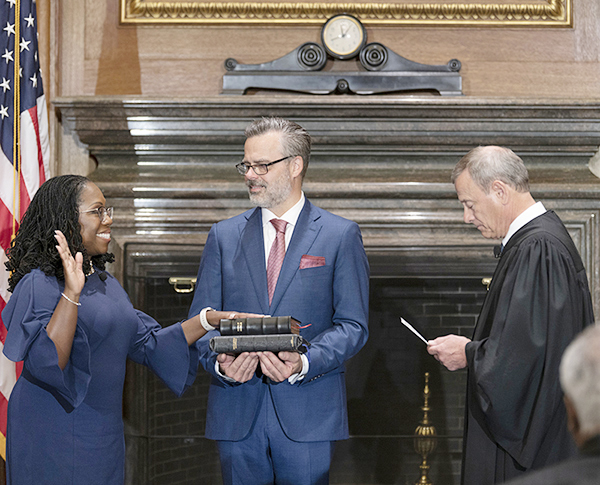 Ketanji Brown Jackson sworn in as first Black woman on Supreme