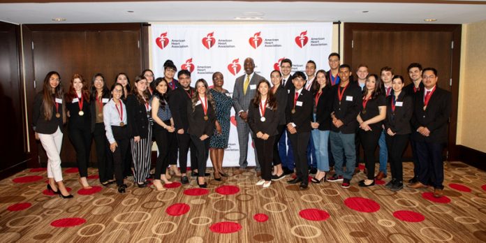 2021 American Heart Association HSI Scholars pictured with Stacey A. Ingram, Quest for Health Equity – Networked Initiatives, and Mandell X. Jackson, Vice President, and General Manager of Quest for Health Equity (both center) at the AHA HSI Scholars Program Spring Symposium at the University of Houston, April 2022.