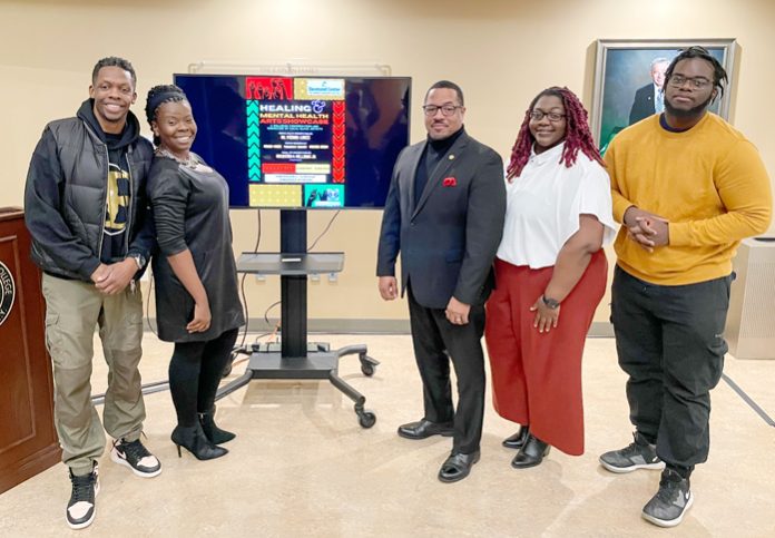 The featured presenters at Mount Saint Mary College’s recent “Healing and Mental Health Arts Showcase of Local Black Artists” event, left to right: Auguster D. Williams, Jr. of PuzzlePieceArts; Dr. Agathe Pierre-Louis, psychologist; Torrance Harvey, Newburgh mayor and 2003 Mount grad; Mariah Henry, Newburgh native; and Ahmad Cohen, Newburgh artist.
