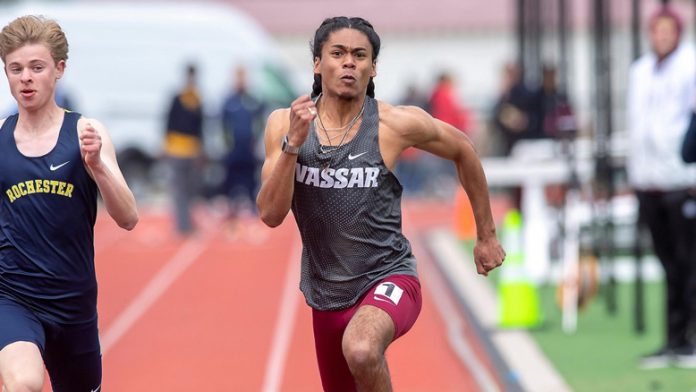 The Vassar College Men’s and Women’s Track and Field teams finished a strong two days of competition at the Alan Connie Shamrock Invitational at Doug Shaw Memorial Stadium on Saturday afternoon. Photo: Carlisle Stockton
