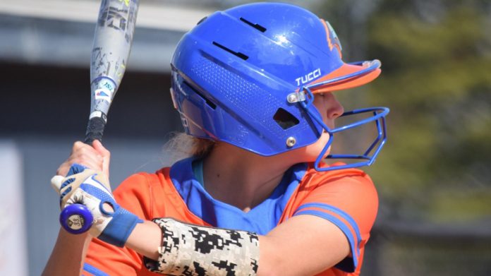SUNY New Paltz defeated Oneonta Saturday on the road, in a double header, 6-5 and 8-1, respectively. Photo: Monica D’Ippolito