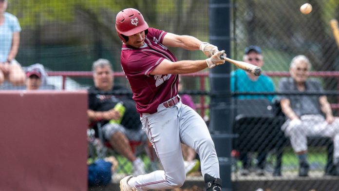 The Vassar Brewers completed two come-from-behind extra innings victories on Saturday afternoon as the Brewers swept the three-game series. Photo: Carlisle Stockton