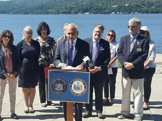 Jacobson calls for anti-suicide fencing on all Hudson Valley bridges.