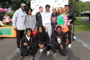 The inaugural Orange Peel to Pavement Run/Walk 5K welcomed Dr. Manning Campbell as the Grand Marshal for their event.