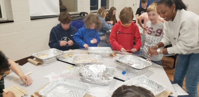 Fostertown Science Club hosted an interactive measurement themed Family Science Night.