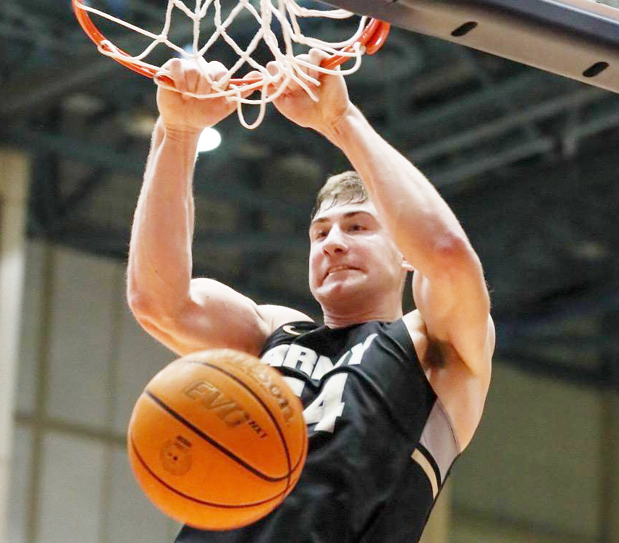 The Army West Point men’s basketball team rolls to first road win over UTSA.