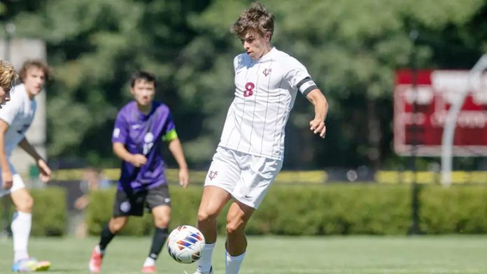Diego Pastor-Valverde led Vassar with three shots in the game, putting one attempt on target. Photo: Carlisle Stockton