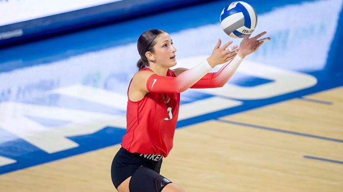 The Marist women's volleyball team fell in straight sets to Quinnipiac (25-23, 25-21, 25-16) on Saturday evening at McCann Arena in Metro Atlantic Athletic Conference action.
