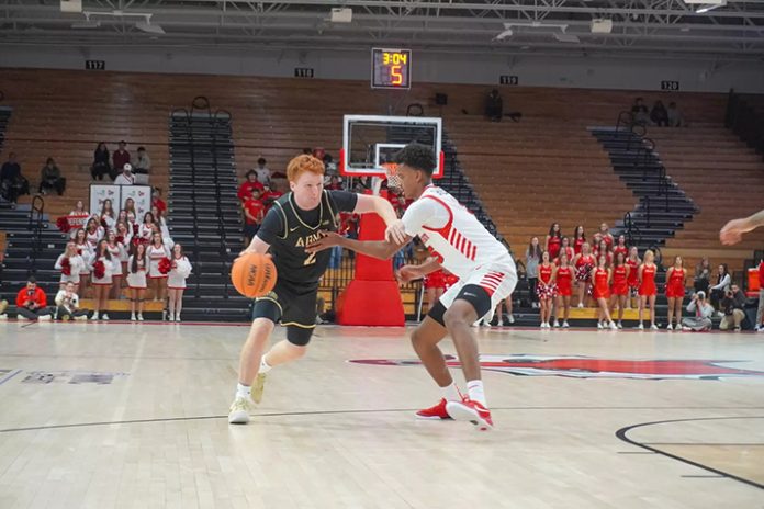 In a Hudson Valley clash of New York programs, Army West Point (1-5) fell to the Marist Red Foxes (3-2), 73-65, at McCann Arena.