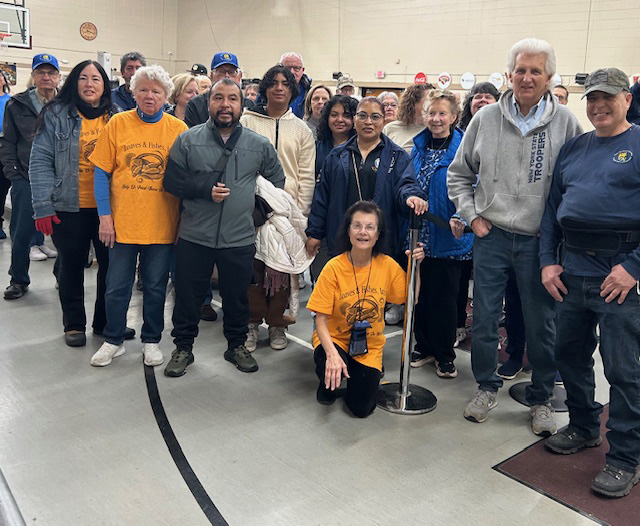 Loaves & Fishes Delivers Thanksgiving Food and More