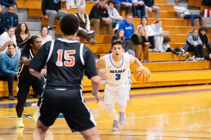 Justin Rivera provided a career-high 19 points. Photo: Lee Ferris Justin Rivera provided a career-high 19 points. Photo: Lee Ferris