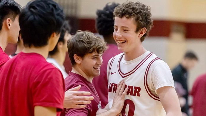 Vassar nets five players with double-digit points to carry the Brewers to a dominant victory. Photo: Carlisle Stockton