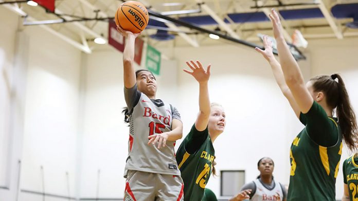 Shirley Dong dazzled with a season-high 17 points, going 5-of-11 from the field, 2-of-6 from three, and 5-of-5 from the charity stripe. She also had four rebounds and two steals. Photo: Zacharchy Butler