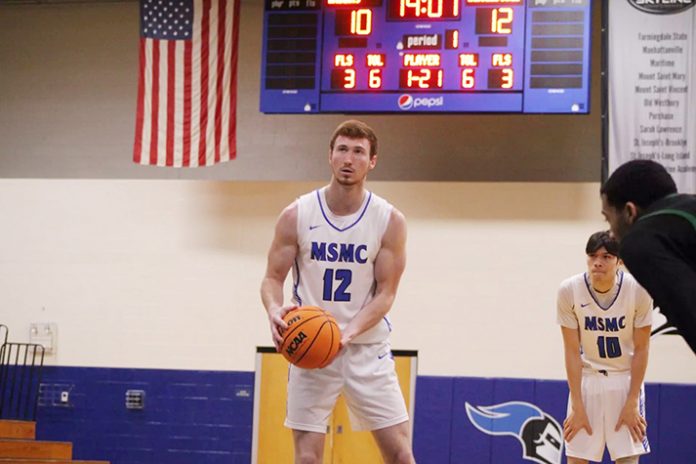 Mount senior guard Rob Geremino scored 11 points, to go with his 5 rebounds, and a career-high 3 blocks. Photo: Sabrina Scire