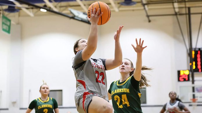 Erin Tobes led the team with 13 points. She added two steals and two assists. Photo: Zachary Butler