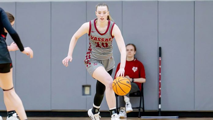 Elodie Ware reached double-figures for the fifth time on the season with a team-high 12 points on the strength of an 8-for-9 effort from the free-throw line. Ware rounded out the day with three rebounds, a block and a steal. Photo: Carlisle Stockton