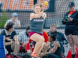 Amanda Hanrahan resets own school record in the hammer throw. Photo: Carlisle Stockton