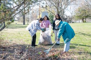 Volunteers from Mount Saint Mary College joined forces with the Downing Park Planning Committee and the Garden Club of Orange and Dutchess Counties for a concentrated clean-up effort on Thursday, April 9. Photo: Lee Ferris