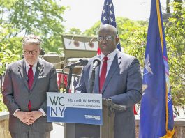 At a solemn Memorial Day Service on Friday at Lasdon Public Gardens and Veterans Memorial, Westchester County paid tribute to the military heroes who made the ultimate sacrifice in defense of our freedom.