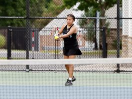 The Mount Saint Mary women's tennis team fell to SUNY Purchase, 5-2, Sunday afternoon at the MSMC Tennis Courts. Photo: Lee Ferris